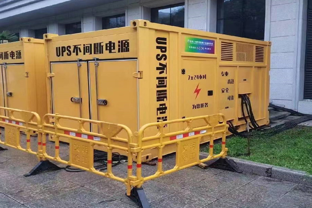 石碌镇发电机租赁施工现场